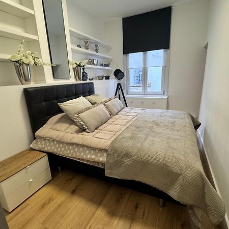 2 Bedroom Apartment 1 Floor In Blankenberge Vrijheidstraat 3 Esterno foto