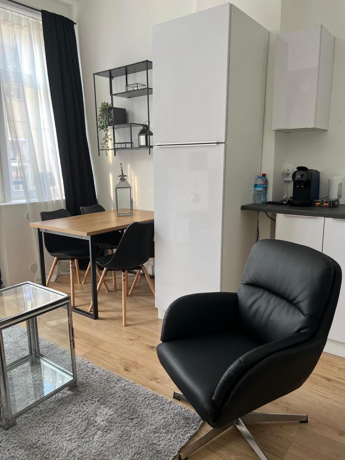 2 Bedroom Apartment 1 Floor In Blankenberge Vrijheidstraat 3 Esterno foto